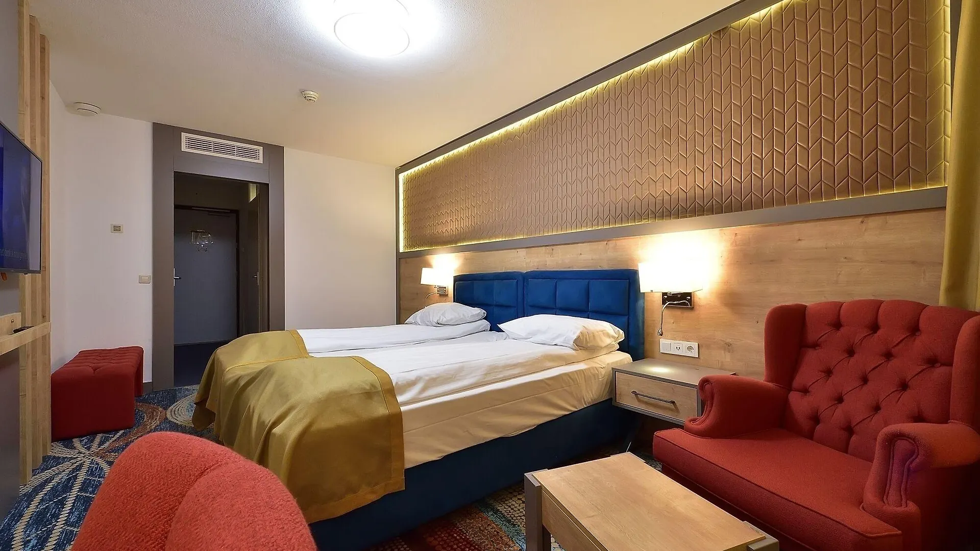 Art Hotel Rotterdam-Fully Renovated