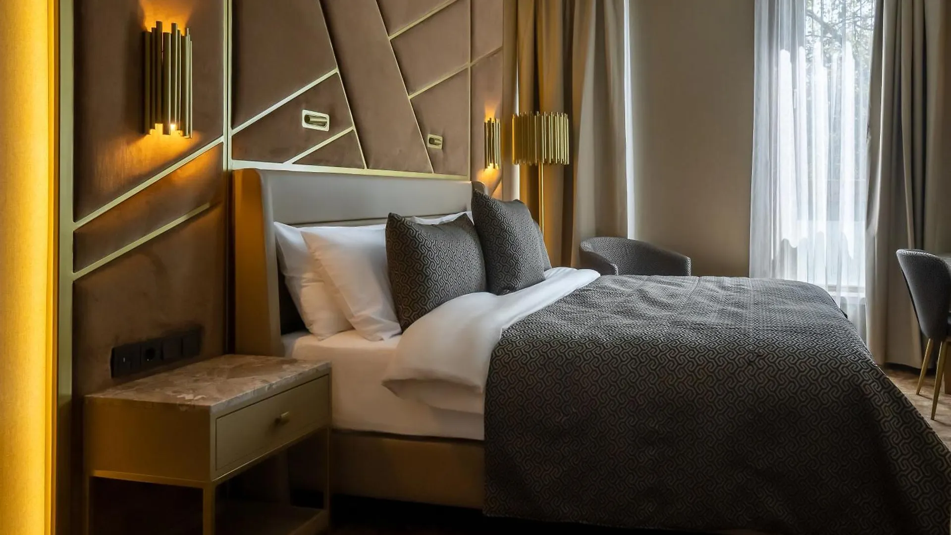 ****  Art Hotel Rotterdam-Fully Renovated Netherlands